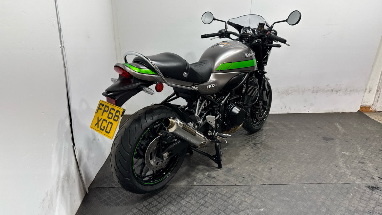 Kawasaki Z R900EKF (19MY)
